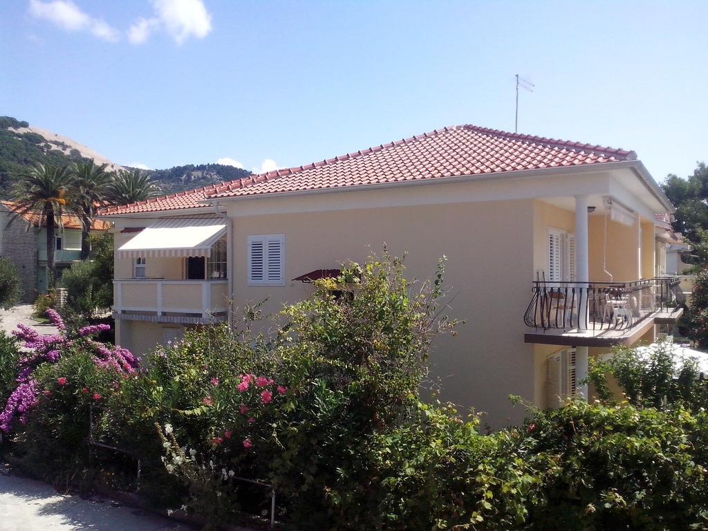 Apartments Antica Rab Town Exterior photo